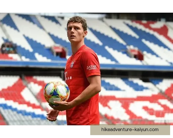 帕瓦尔在拜仁时期表现稳健，球队防线稳固持续提升